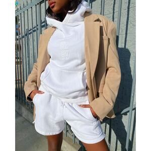 Frankie’s Bikinis Aiden Sweater Medium Cozy Lounge Fall Winter Warm